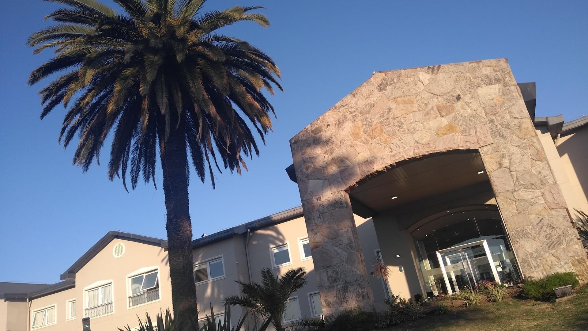 Howard Johnson by Wyndham Rio Ceballos