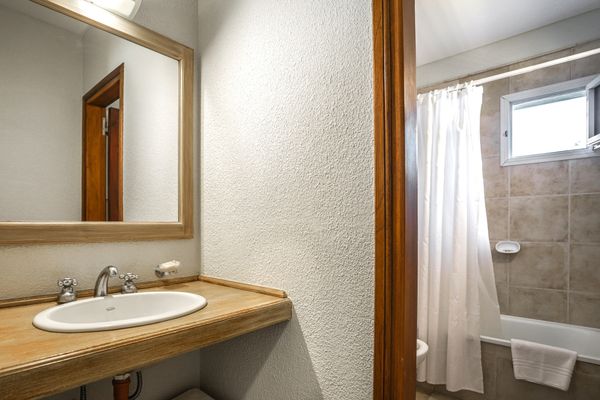 Tríplex PLUS con 2 hab. matrimoniales y AA