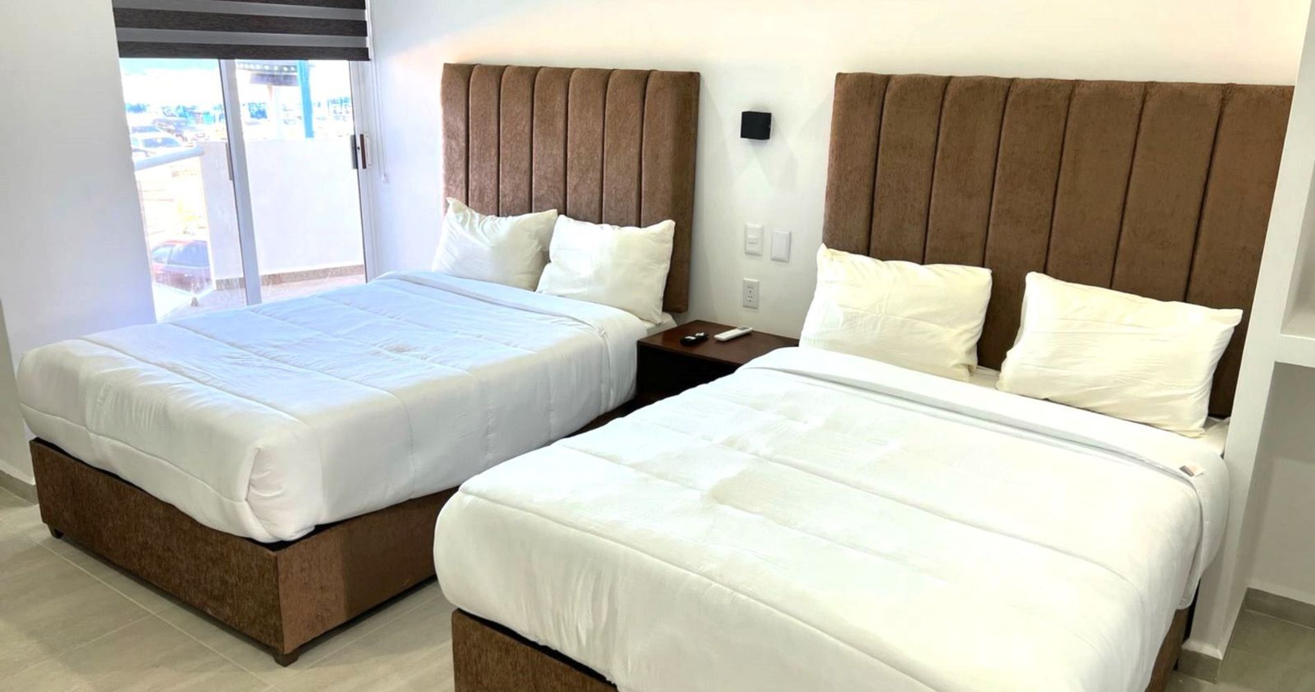 Antonio'S Miramar Hotel