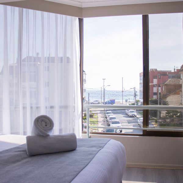 Habitación vista parcial al Mar