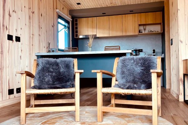 Exclusive Wood Loft, King Bed, Mountain View 