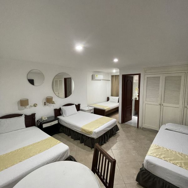 Hotel Prince Plaza