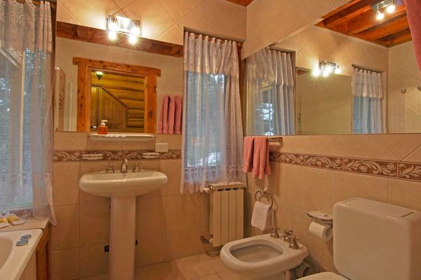 Cabaña para cuatro a siete personas