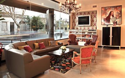 BeHollywoodHotel - Recepción las 24 horas