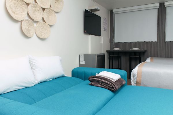 BOGOTÁ SEDE 1- 102 Habitación con cocina y baño privado 