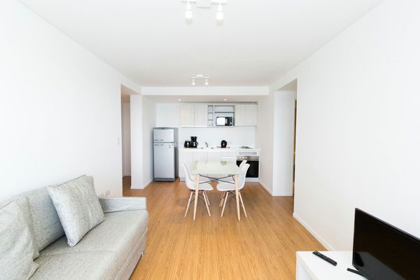 De La Costa 2 ambientes canal