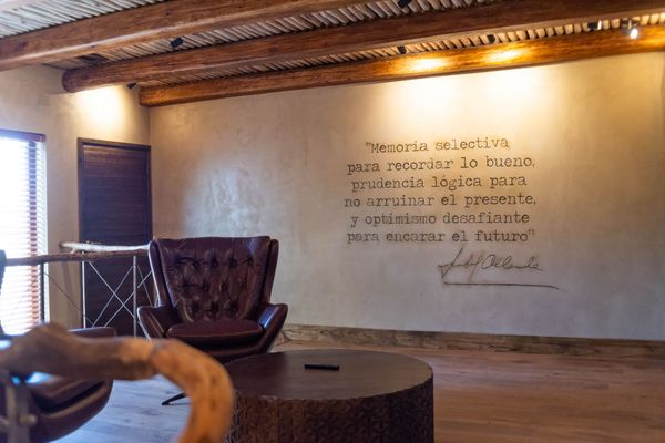 Grand Suite: E. Hemingway - W. Shakespeare