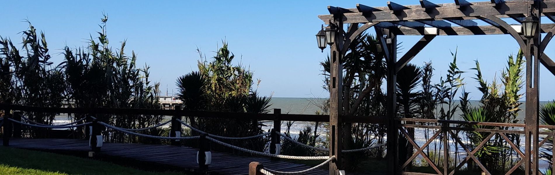 Palmeras Apart Santa Teresita 