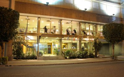 Ariston - Recepción las 24 horas