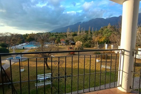 Apartamento con vistas a las montañas