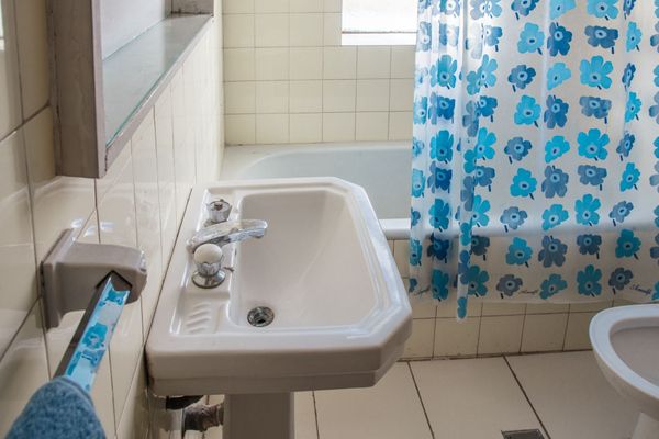 Cama en Habitacion Séxtuple Mixta Compartida