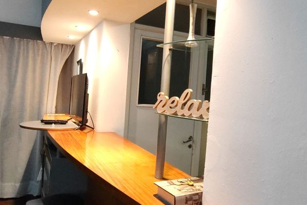 DEPARTAMENTO - OFICINA :: MENDOZA CIUDAD :: WIFI ALTA VELOCIDAD