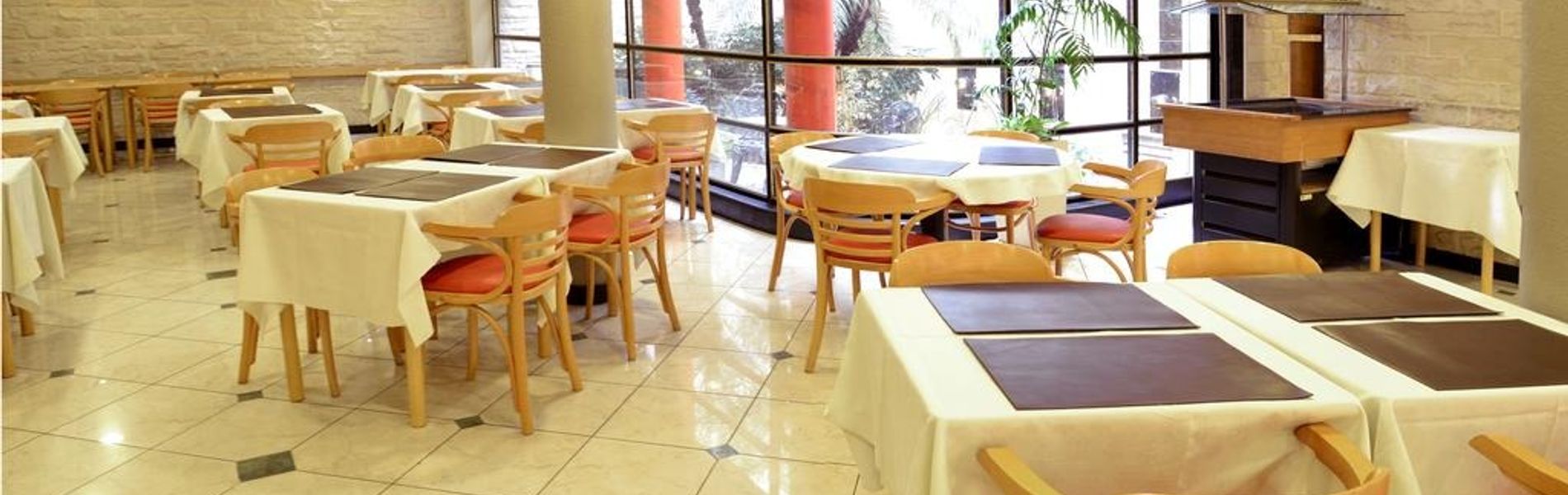 Sarmiento Palace Hotel