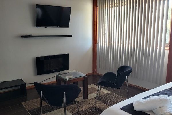 Habitación Cuádruple Vista Interior Estacionamiento