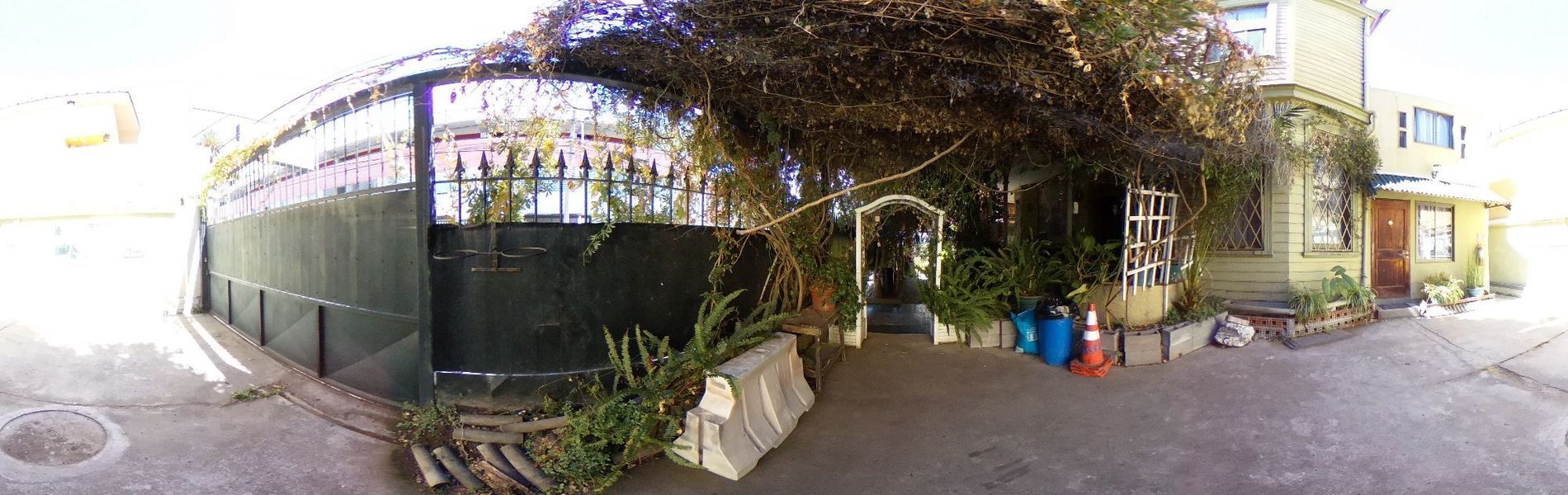 Hostal Residencia Blest Gana
