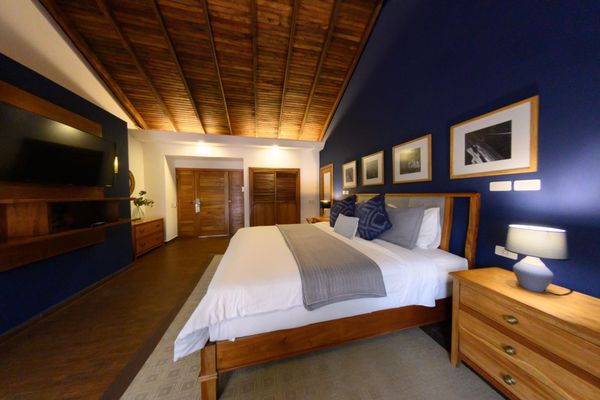 SUITE JUNIOR C/JACUZZI 