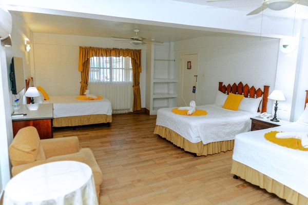 HABITACIÓN TRIPLE PREMIUM