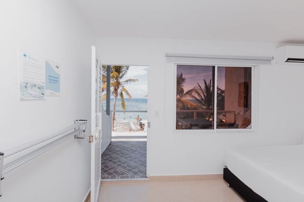 Habitación Doble Deluxe Con Balcón Vista Al Mar