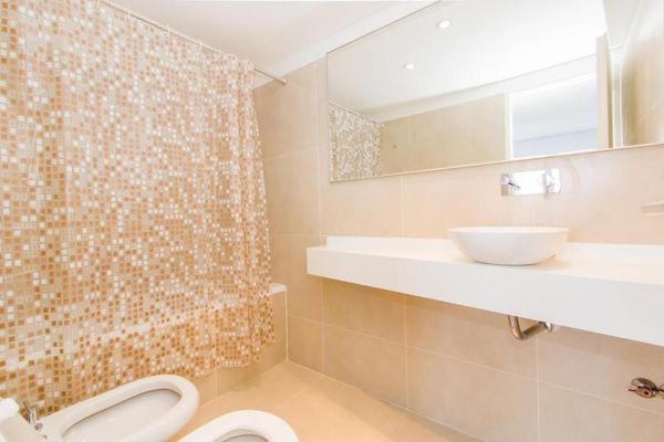 Pacífico Centro - Monoambiente Vista al Canal con Balcón