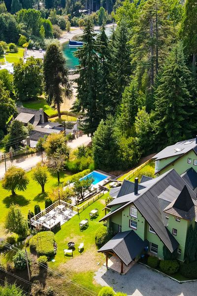 Hostería Verde Morada