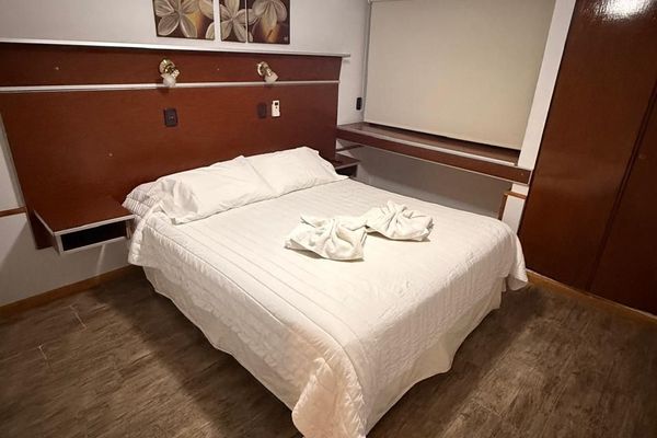 HABITACION DOBLE MATRIMONIAL