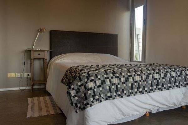 Humboldt 1945 - Ayres Apartments