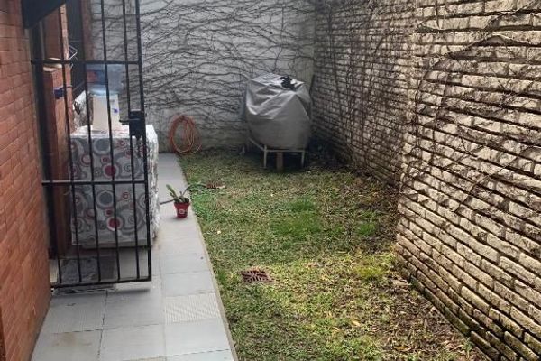 Depto 3 amb sobre Eduardo Costa, en Martinez