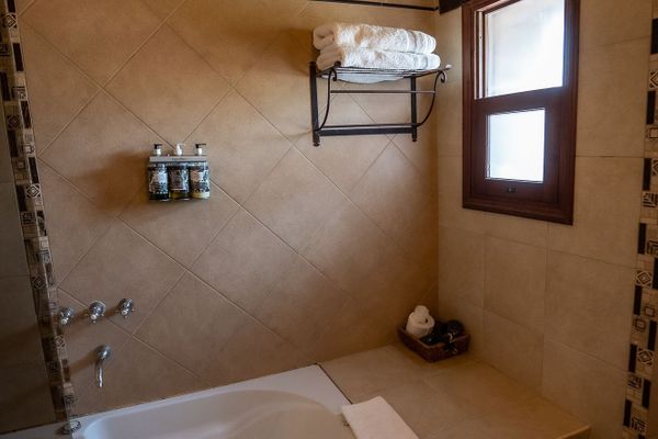 Habitación Doble Matrimonial Superior con Balcón