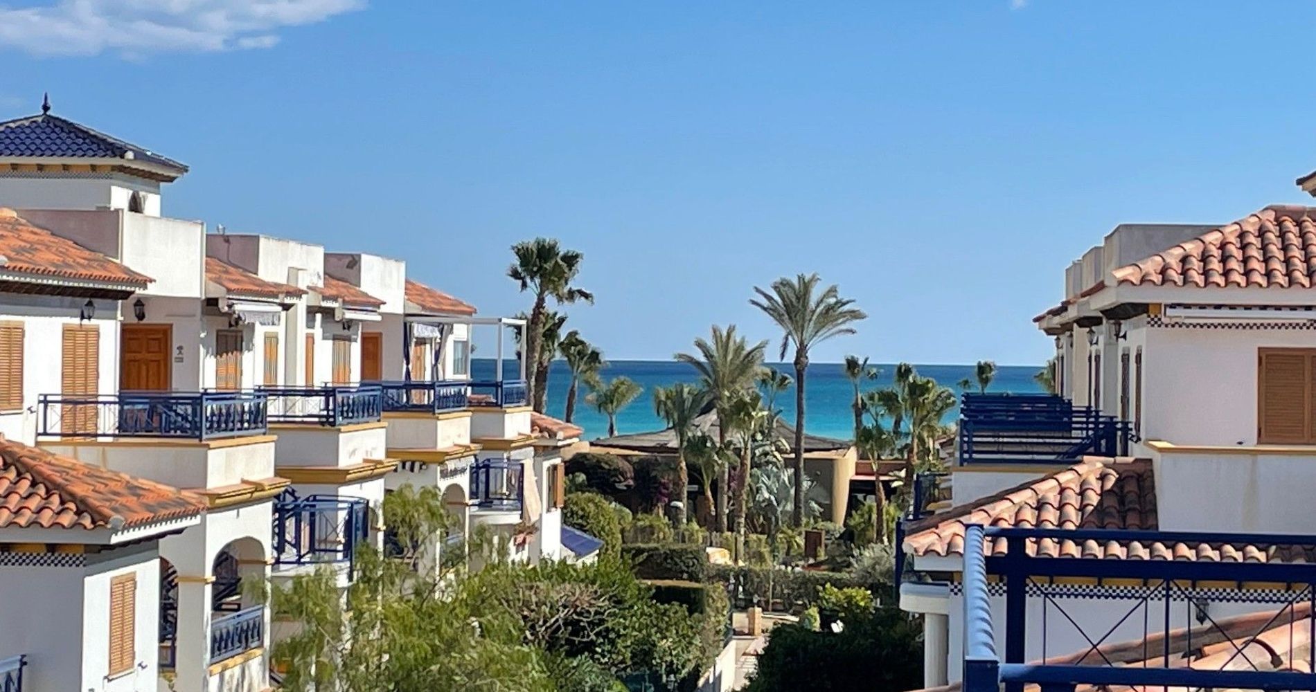 RB VACACIONES ALMERIA