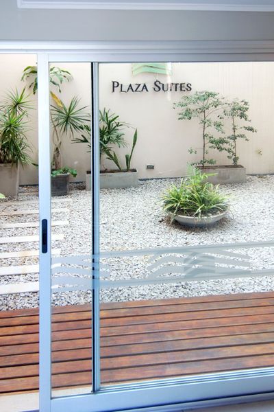 Plaza Campana Hoteles