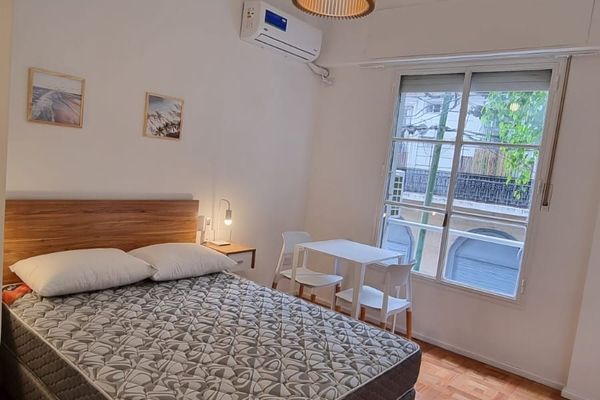 Depto monoambiente sobre Paraguay, Recoleta 