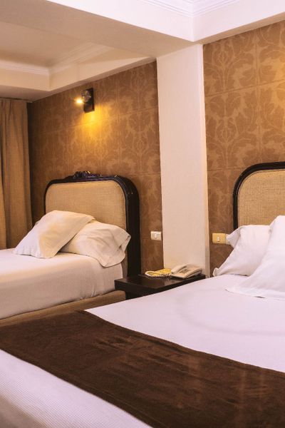 Clara Luna Hotel
