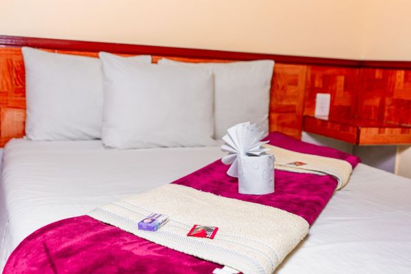 Habitación Sencilla Deluxe