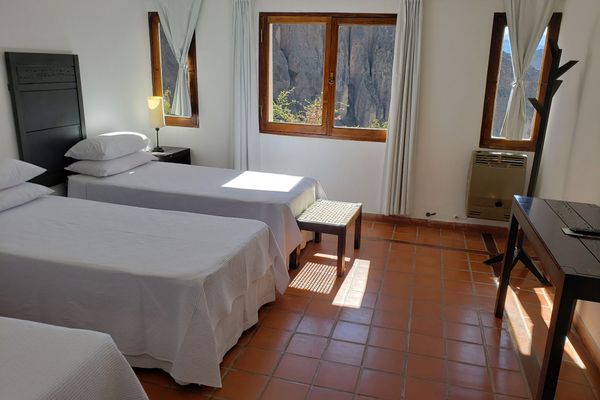 Habitación Triple  con vista a las montañas