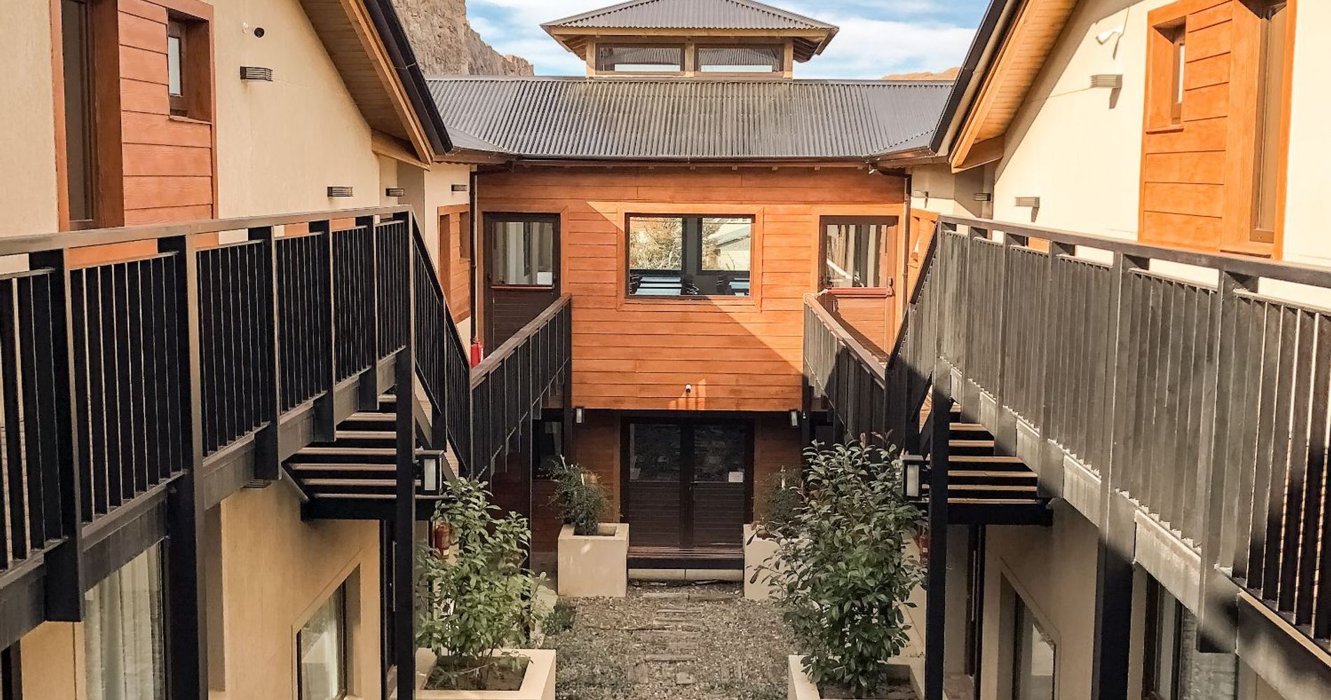 Senderos Suites & Aparts