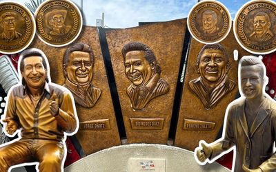 LASPILONERASAPARTAHOTEL - Estatua de Diomedes Díaz