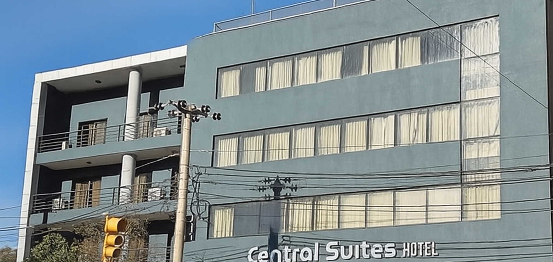 Central Suites Hotel