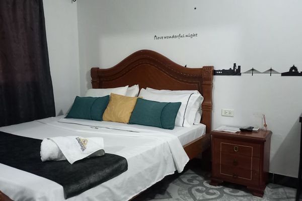HABITACION QUEEN CON AIRE