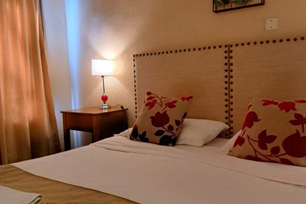 Habitaciones Doble / Triple