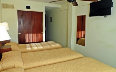 HotelEoPark - 
                                    TV                                