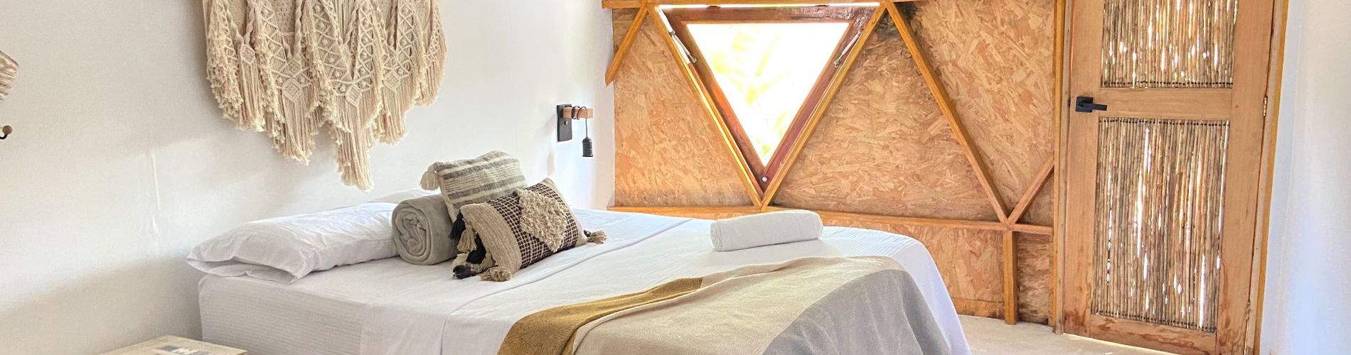 KOMMOX Beach Cartagena