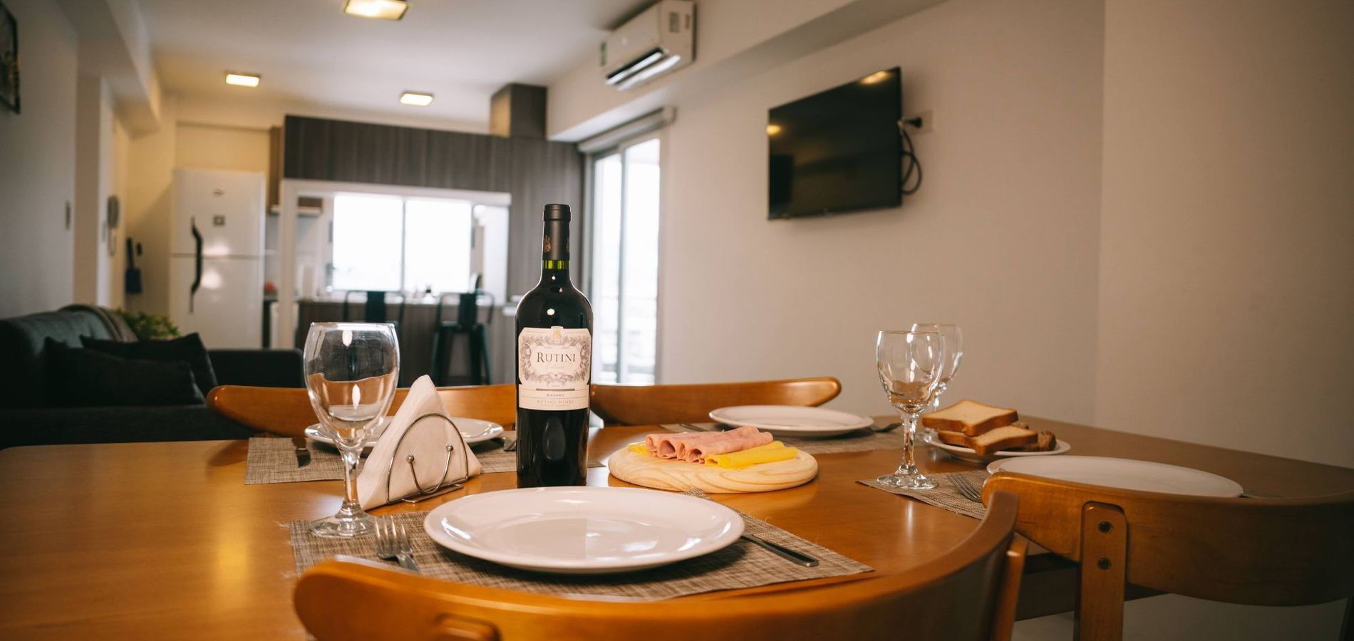 HOMEFULL Apartamentos