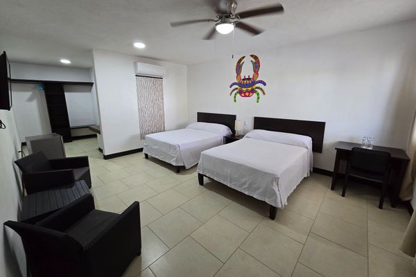 Habitación Sencilla Doble Matrimonial 