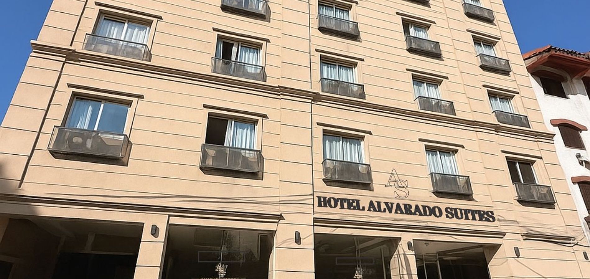 Hotel Alvarado Suites