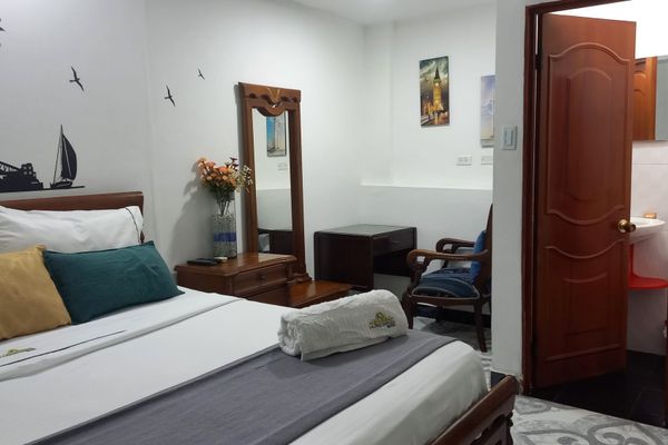 HABITACION QUEEN CON AIRE