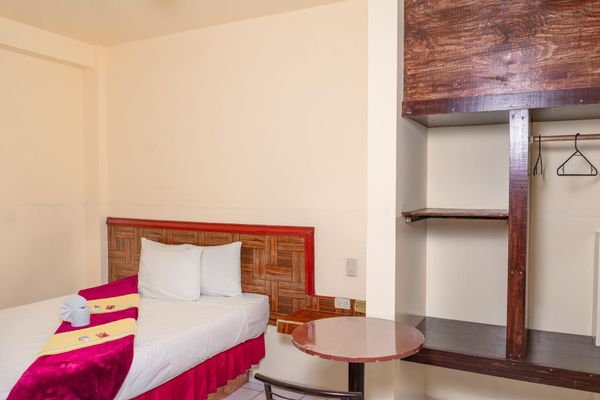 Habitación Sencilla Deluxe