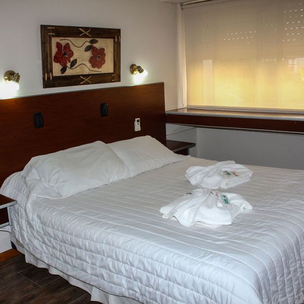 CRISTAL HOTEL Segunda Generación 3 estrellas