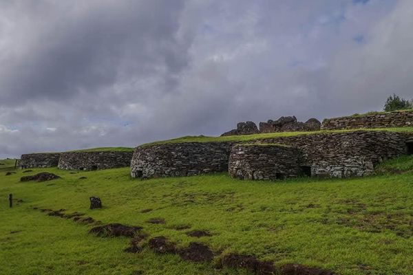 Paquete 2 Full Days – Rutas Esenciales de Rapa Nui