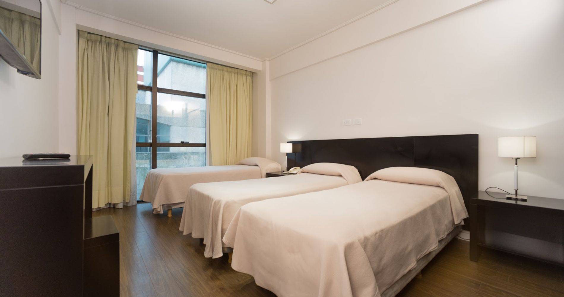 Hotel Versailles