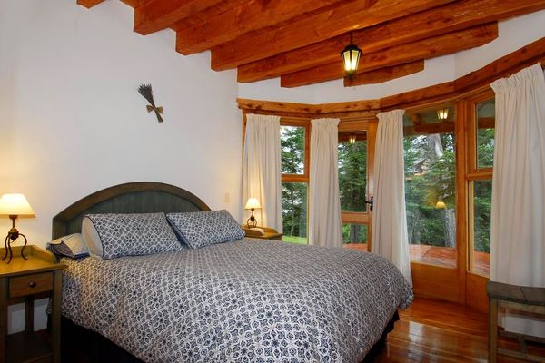 Cabaña para cuatro a siete personas